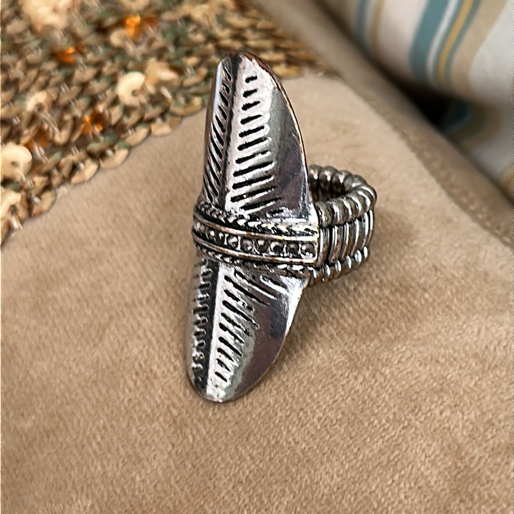 Statement Ring Silver Tone Tiny Marquisettes Etch… - image 4